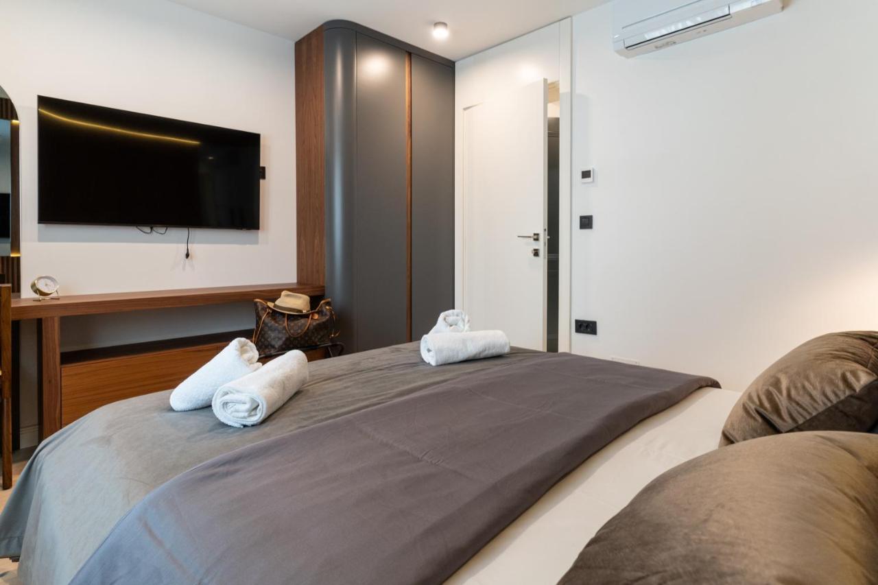 Ez Luxury Living Apartment Rovinj Bagian luar foto
